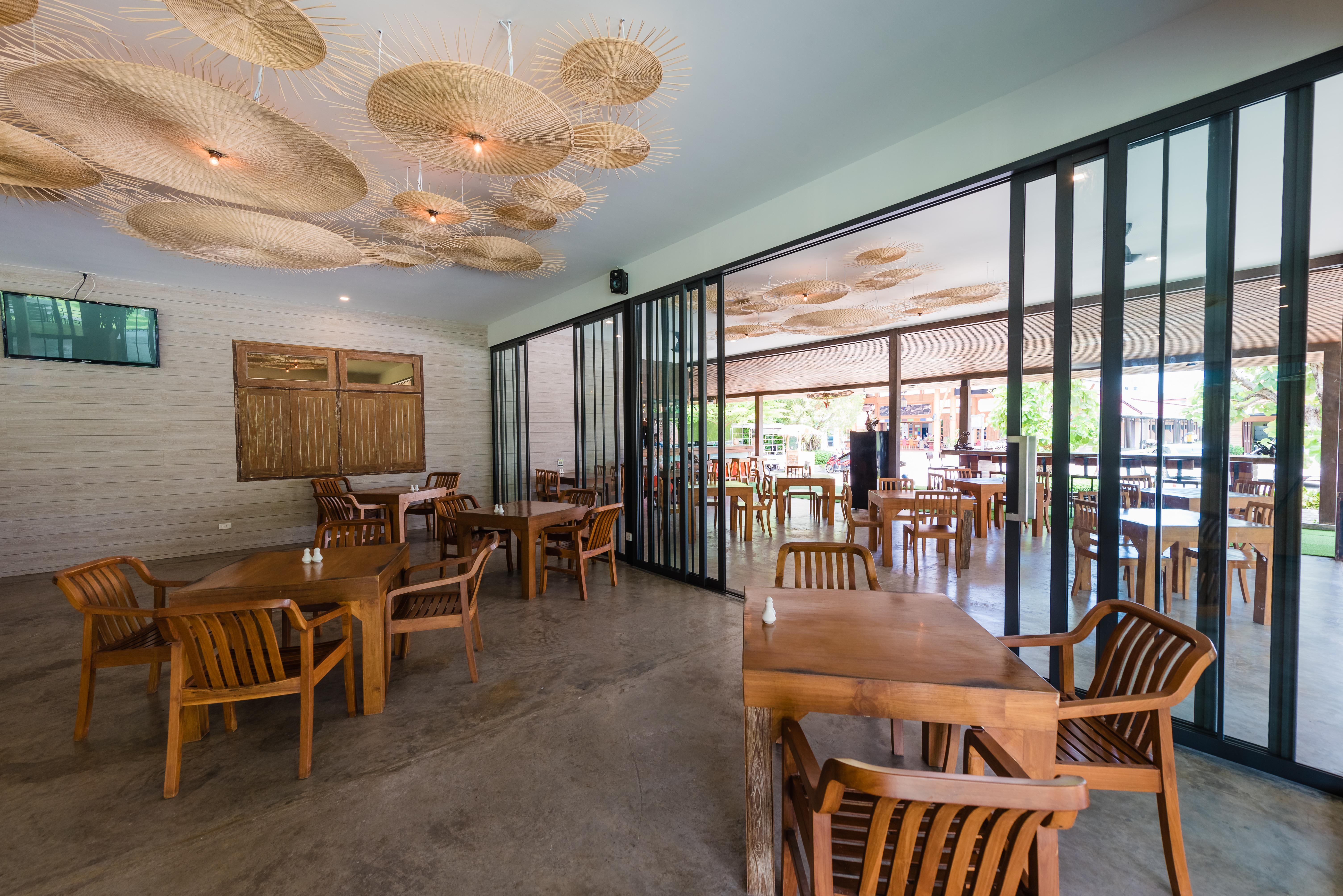 Naina Resort & Spa - Sha Extra Plus Patong Exterior photo