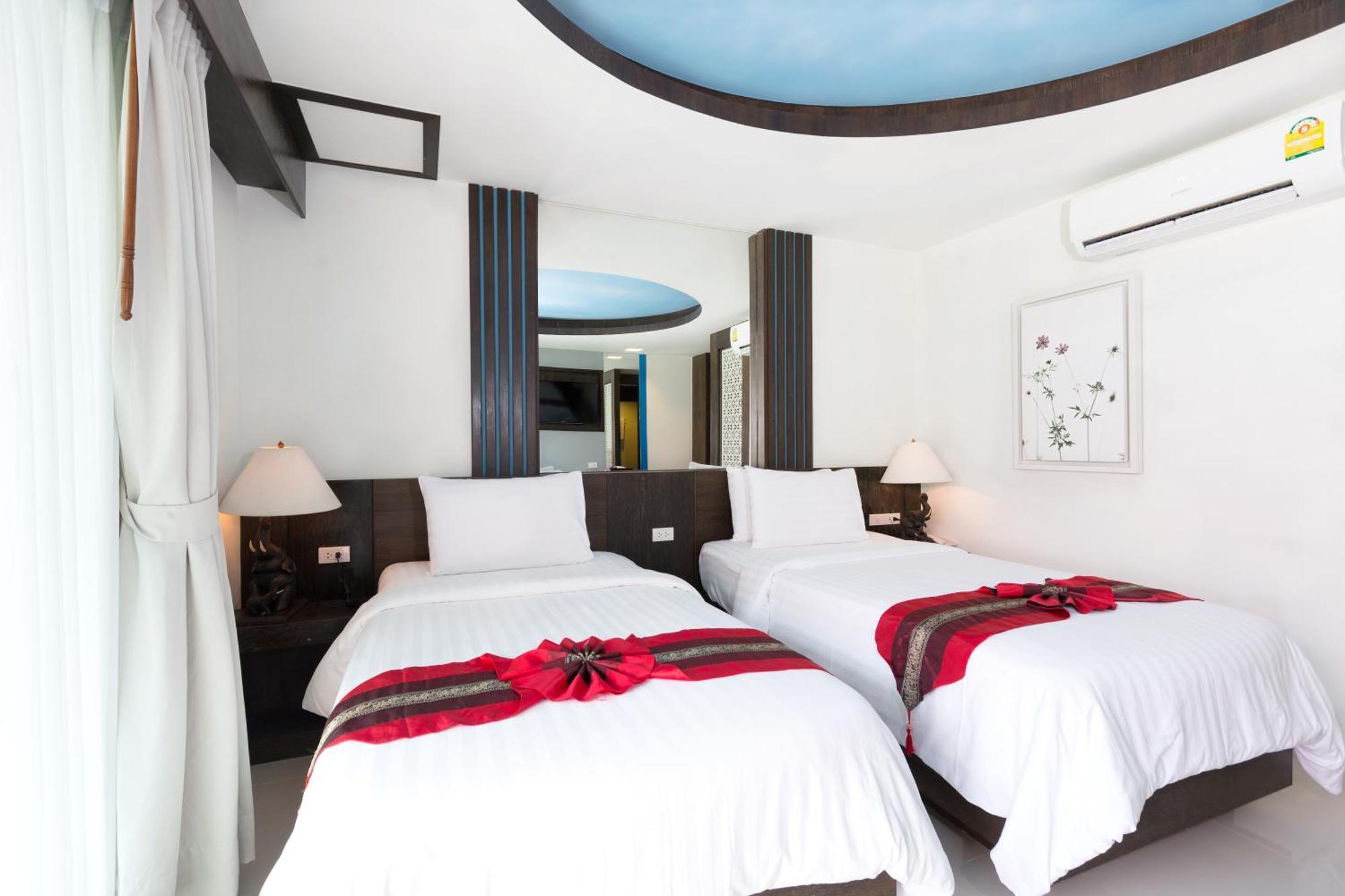 Naina Resort & Spa - Sha Extra Plus Patong Room photo