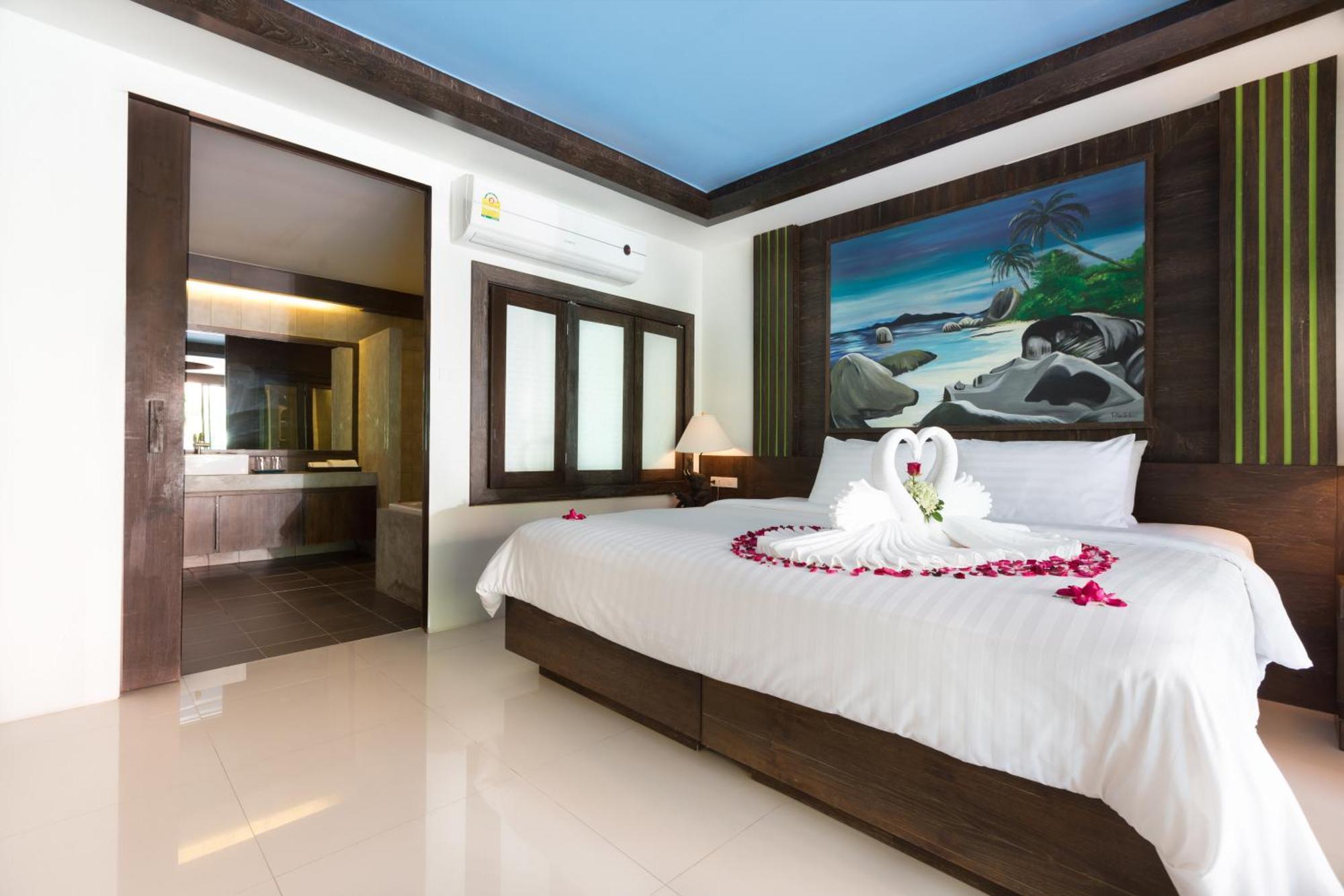 Naina Resort & Spa - Sha Extra Plus Patong Room photo